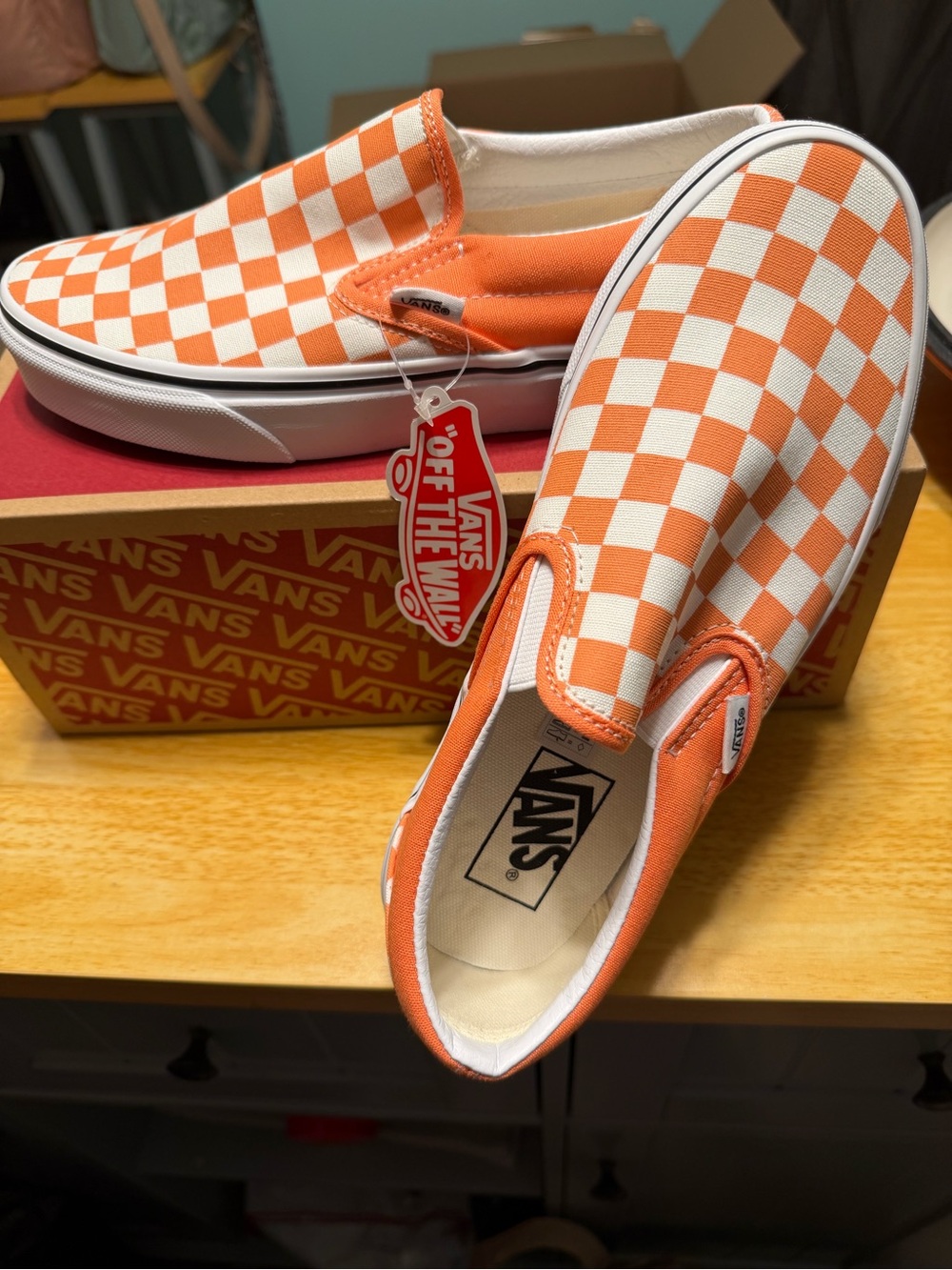 VANS - Classic Slip-On - Checkerboard Cadmium Orange - Picture 2 of 10